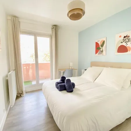Le Cocon Urbain - Modern 4br With Free Parking, High-speed Wifi, Quick Access To A6 & N7 Lejlighed *