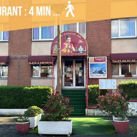 Le Cocon Urbain - Modern 4br With Free Parking, High-speed Wifi, Quick Access To A6 & N7 Lejlighed